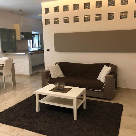 Apartmán La Porta Nel Giardino Asti Exteriér fotografie