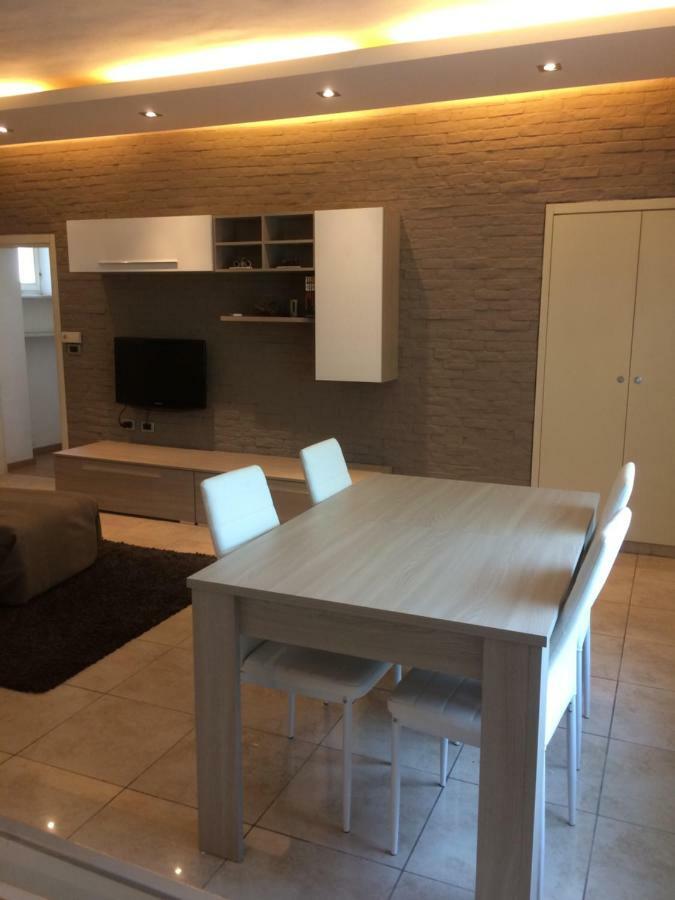 Apartmán La Porta Nel Giardino Asti Exteriér fotografie